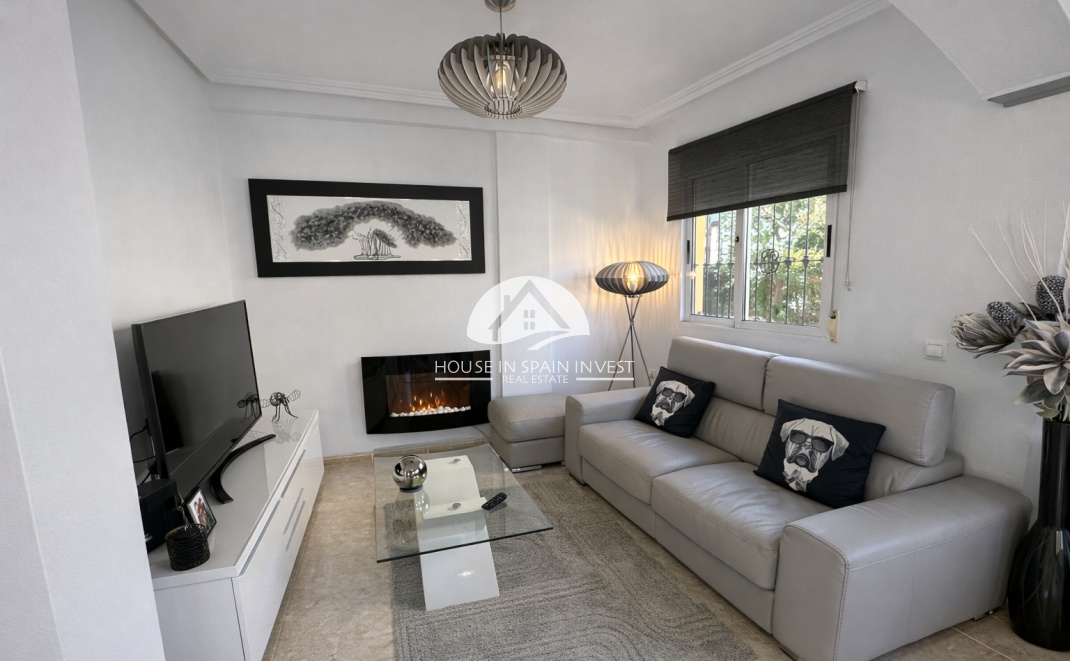 Resale - Townhouse - Orihuela Costa - La Zenia