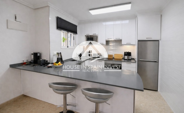 Resale - Townhouse - Orihuela Costa - La Zenia