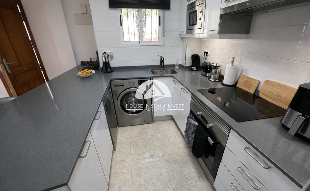 Resale - Townhouse - Orihuela Costa - La Zenia