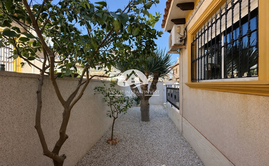 Resale - Townhouse - Orihuela Costa - La Zenia