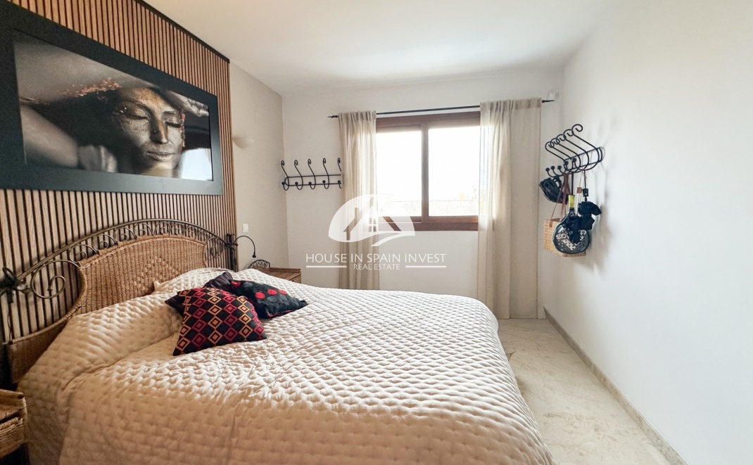 Resale - Apartment  - Orihuela Costa - Punta Prima  