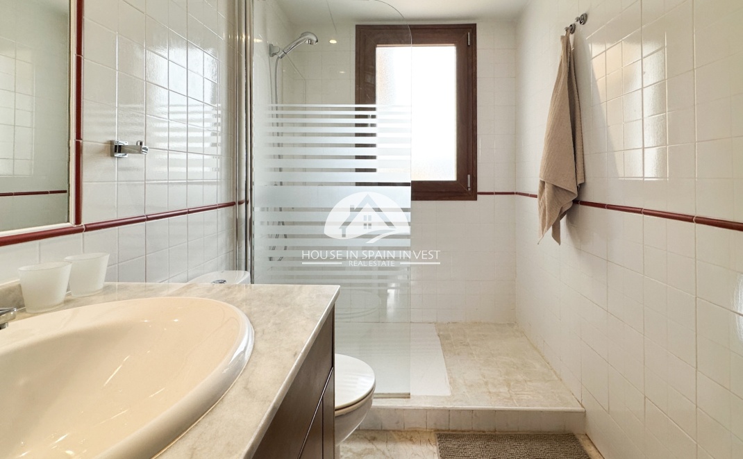 Resale - Apartment  - Orihuela Costa - Punta Prima  