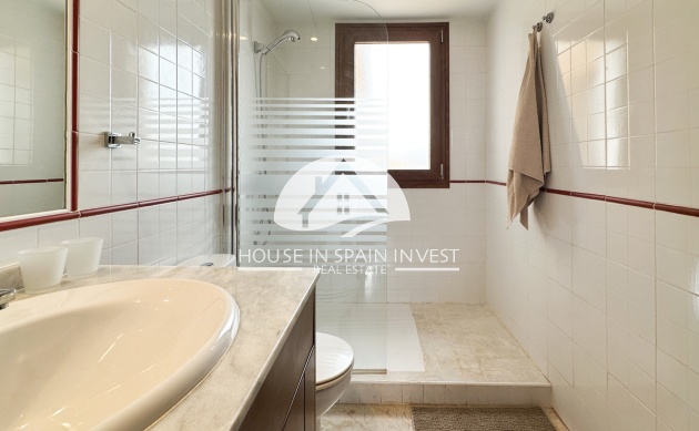 Resale - Apartment  - Orihuela Costa - Punta Prima  