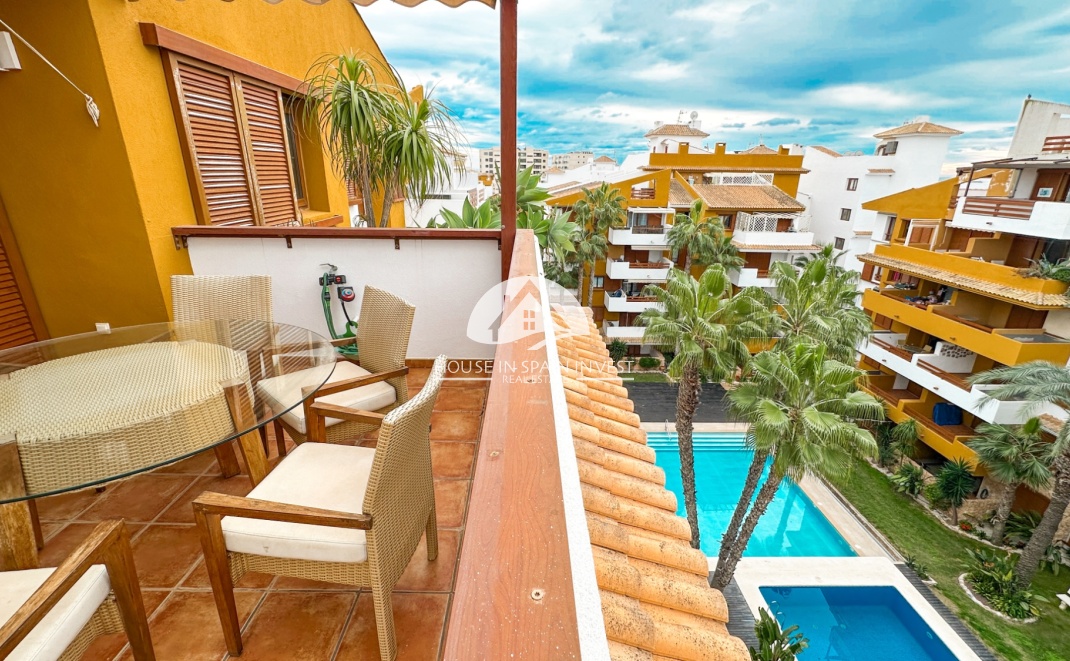 Resale - Apartment  - Orihuela Costa - Punta Prima  