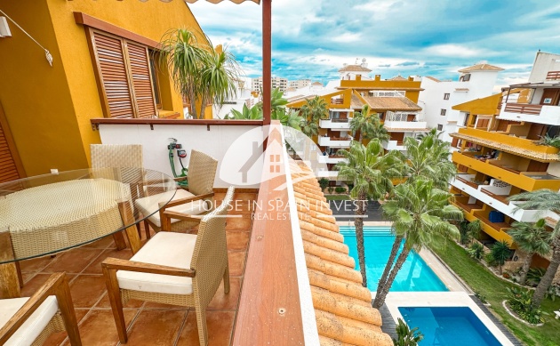 Resale - Apartment  - Orihuela Costa - Punta Prima  