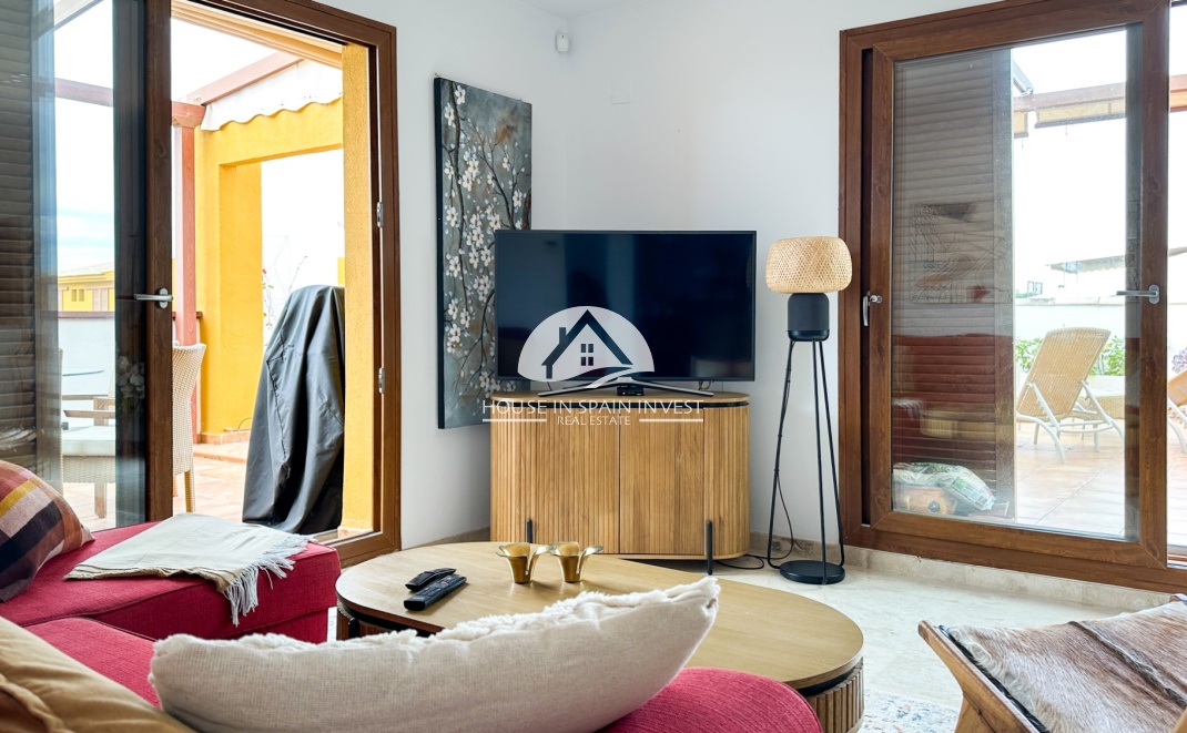 Resale - Apartment  - Orihuela Costa - Punta Prima  