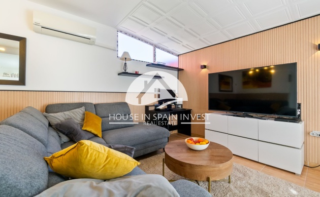 Resale - Townhouse - Orihuela Costa - Villamartín