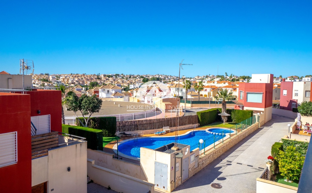 Resale - Townhouse - Orihuela Costa - Villamartín