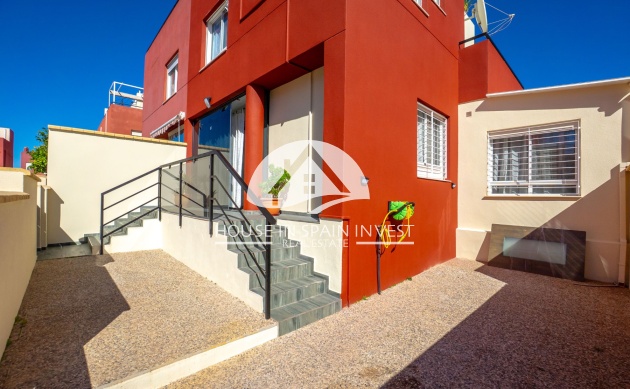 Resale - Townhouse - Orihuela Costa - Villamartín