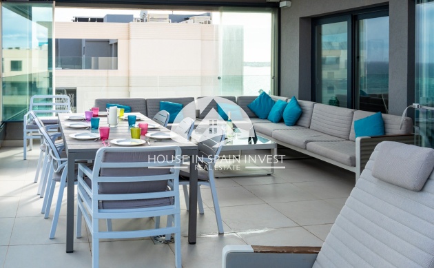 Resale - Apartment  - Orihuela Costa - Punta Prima  