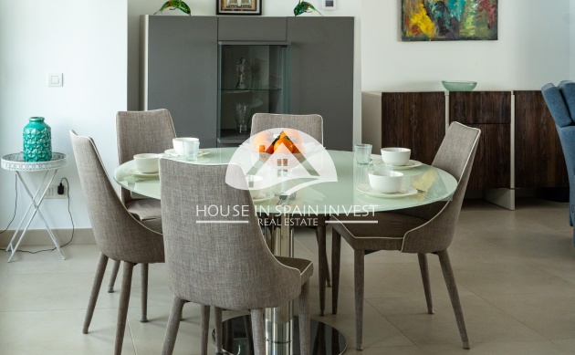 Resale - Apartment  - Orihuela Costa - Punta Prima  