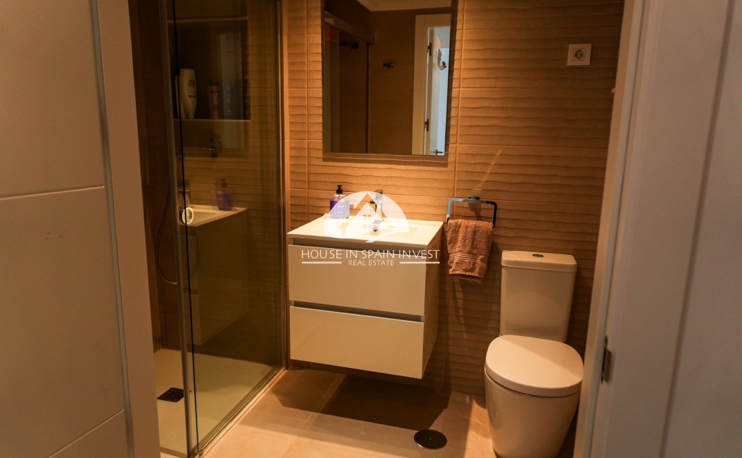 Resale - Apartment  - Orihuela Costa - Punta Prima  