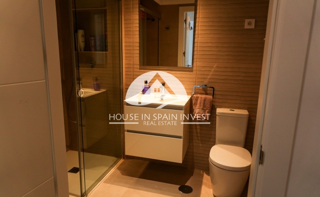 Resale - Apartment  - Orihuela Costa - Punta Prima  