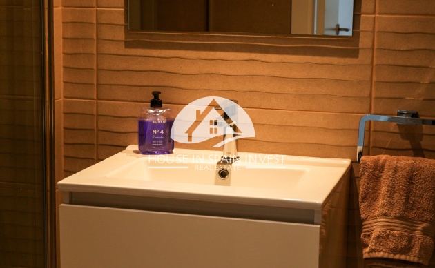 Resale - Apartment  - Orihuela Costa - Punta Prima  