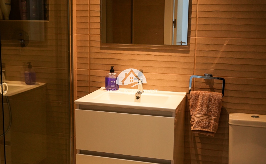 Resale - Apartment  - Orihuela Costa - Punta Prima  