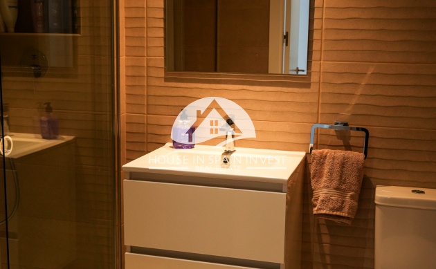 Resale - Apartment  - Orihuela Costa - Punta Prima  