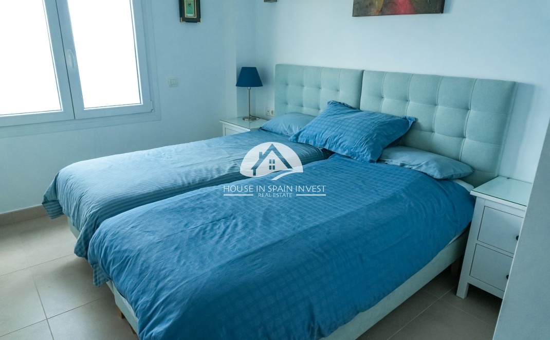 Resale - Apartment  - Orihuela Costa - Punta Prima  