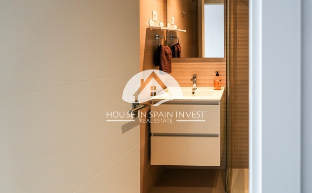 Resale - Apartment  - Orihuela Costa - Punta Prima  