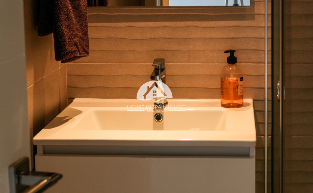 Resale - Apartment  - Orihuela Costa - Punta Prima  