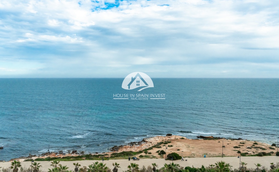 Resale - Apartment  - Orihuela Costa - Punta Prima  