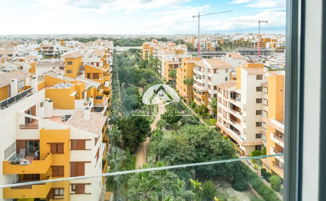Resale - Apartment  - Orihuela Costa - Punta Prima  