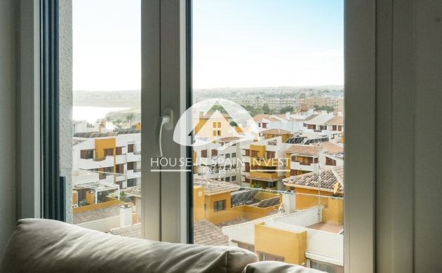 Resale - Apartment  - Orihuela Costa - Punta Prima  
