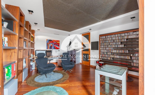 Resale - Apartment  - Torrevieja - Centro