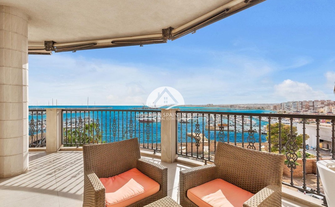 Resale - Apartment  - Torrevieja - Centro