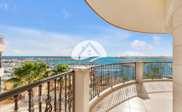 Resale - Apartment  - Torrevieja - Centro