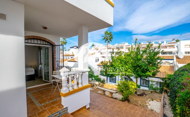 Resale - Villa - Orihuela Costa - Villamartín