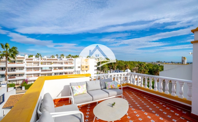 Resale - Villa - Orihuela Costa - Villamartín