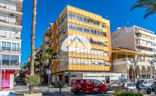 Resale - Apartment  - Torrevieja - Centro