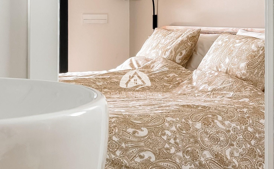 Resale - Apartment  - Orihuela Costa - Las Colinas Golf