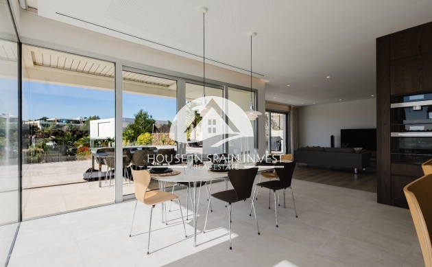 Resale - Villa - Orihuela Costa - Las Colinas Golf