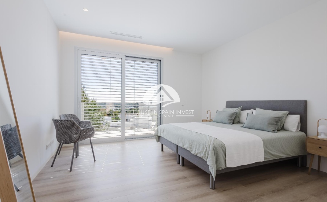 Resale - Villa - Orihuela Costa - Las Colinas Golf