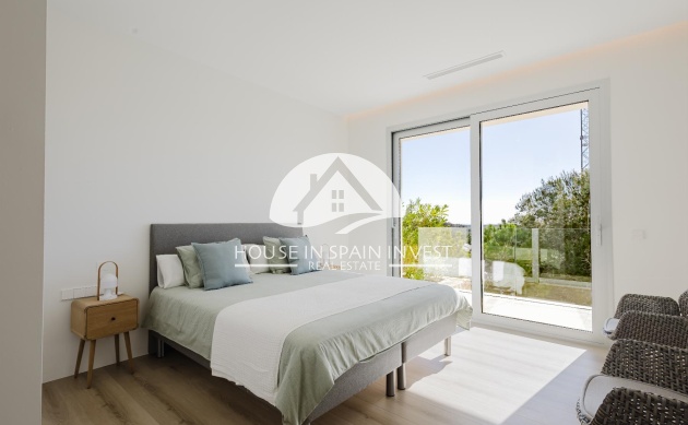 Resale - Villa - Orihuela Costa - Las Colinas Golf