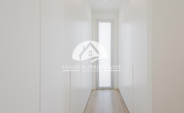 Resale - Villa - Orihuela Costa - Las Colinas Golf