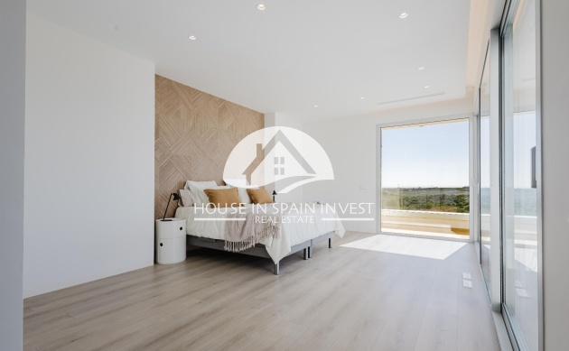 Resale - Villa - Orihuela Costa - Las Colinas Golf