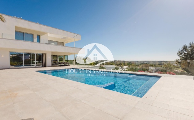 Resale - Villa - Orihuela Costa - Las Colinas Golf