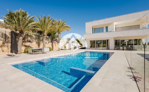 Resale - Villa - Orihuela Costa - Las Colinas Golf