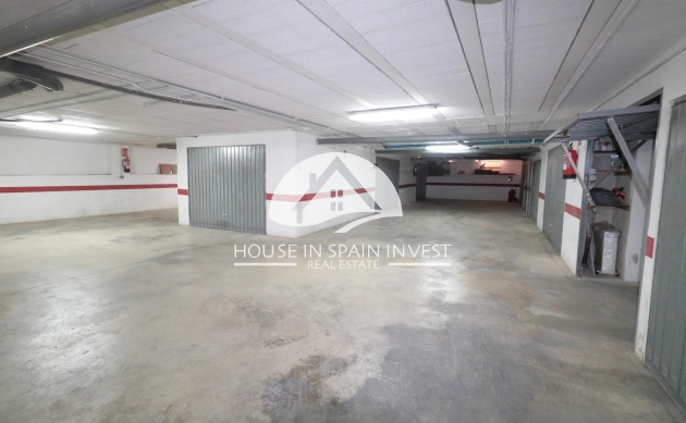 Resale - Garage - Torrevieja - El Acequión - Los Náufragos