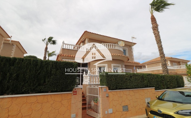 Resale - Villa - Torrevieja - Los Balcones  