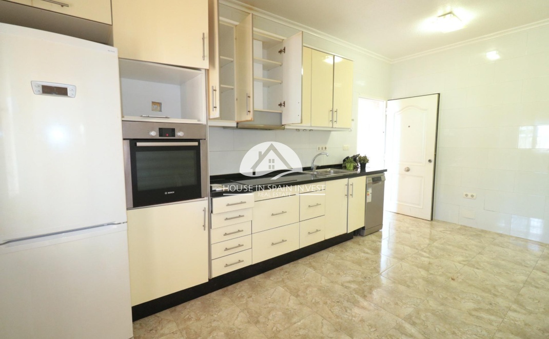 Resale - Villa - Torrevieja - Los Balcones  