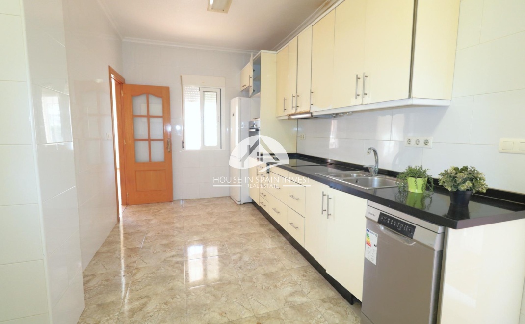 Resale - Villa - Torrevieja - Los Balcones  