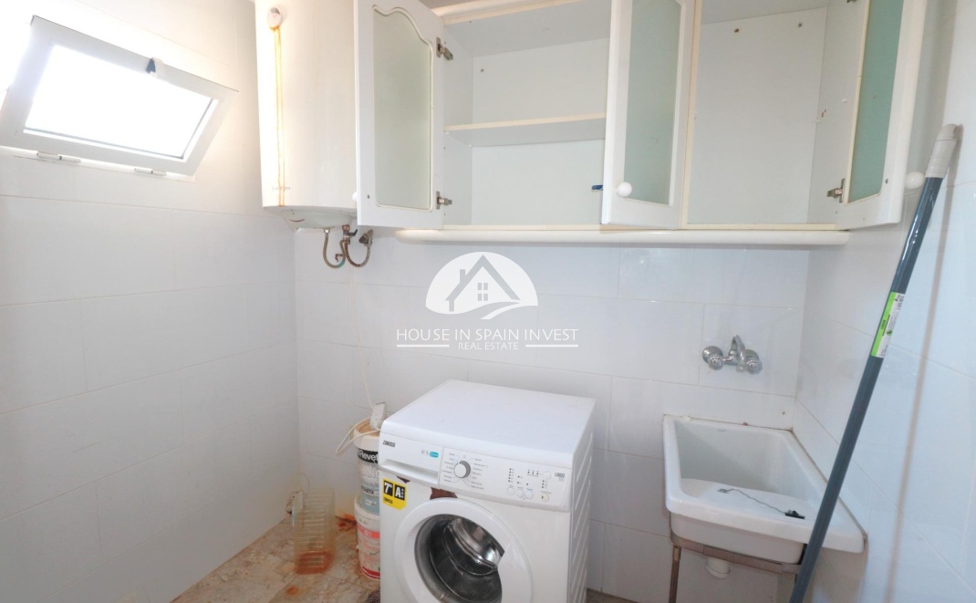 Resale - Villa - Torrevieja - Los Balcones  