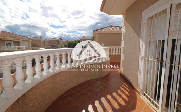 Resale - Villa - Torrevieja - Los Balcones  