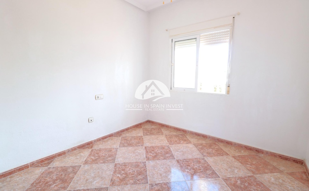 Resale - Villa - Torrevieja - Los Balcones  