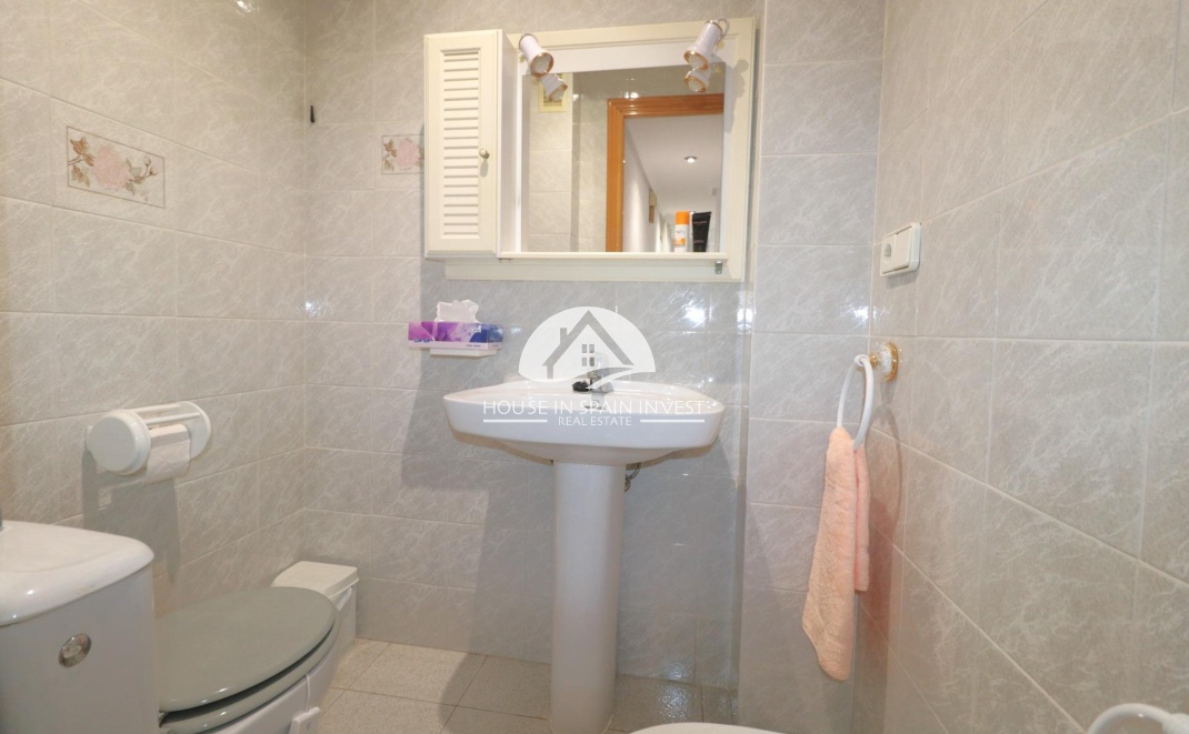 Resale - Apartment  - Santa Pola - Centro