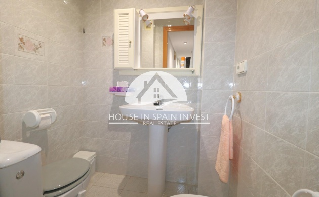 Resale - Apartment  - Santa Pola - Centro