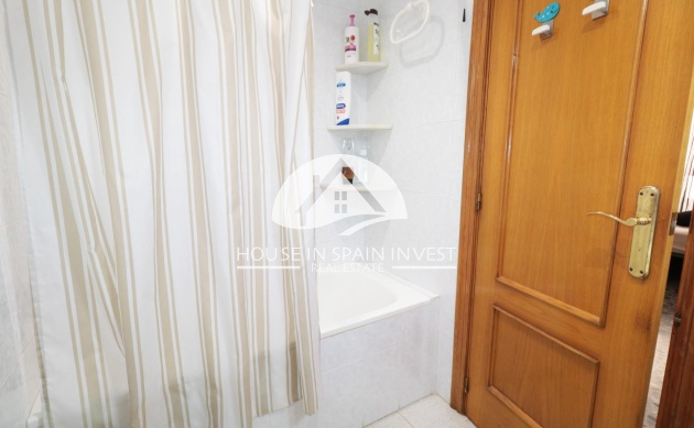 Resale - Apartment  - Santa Pola - Centro